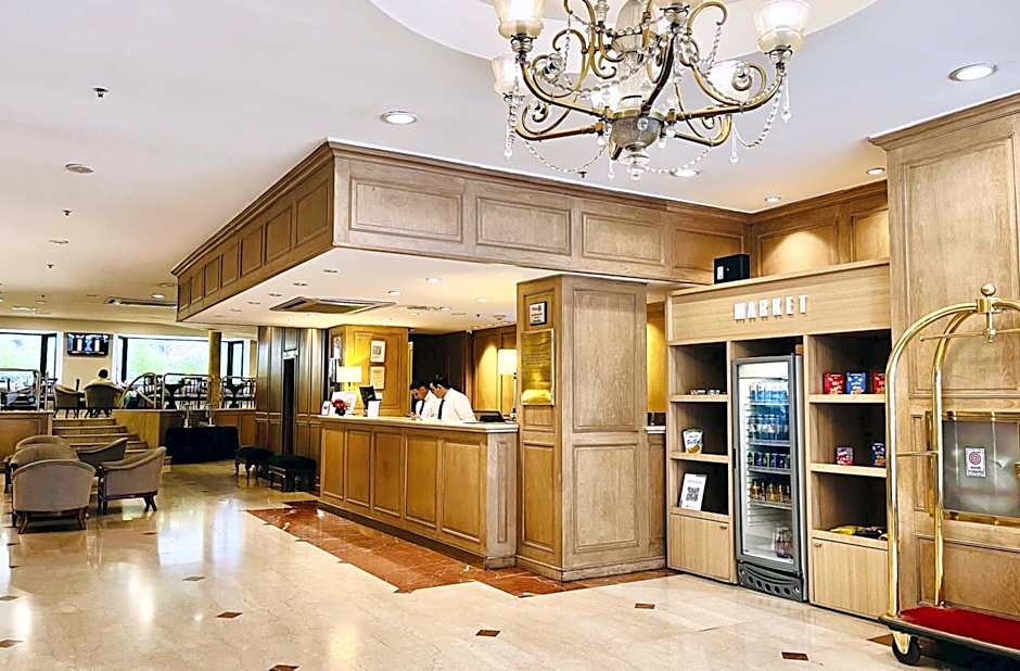 Cyan Americas Towers Hotel