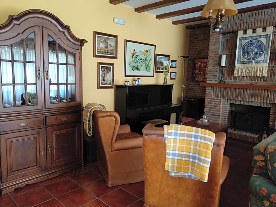 Hotel Rural El Otero