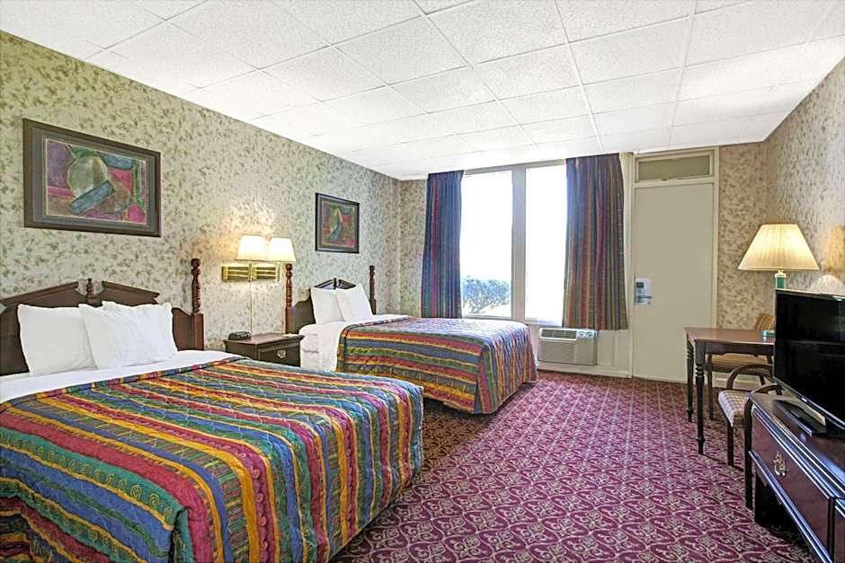 Days Inn by Wyndham Parsippany