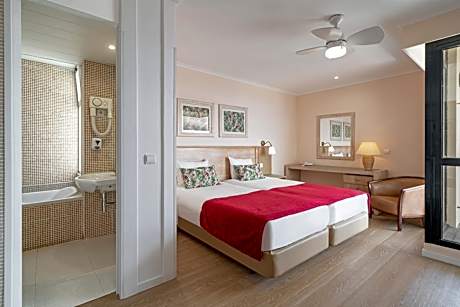 Studio with Sea View