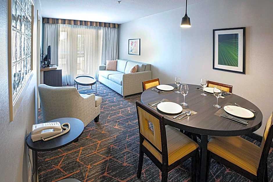 Holiday Inn Hotel & Suites Osoyoos By IHG