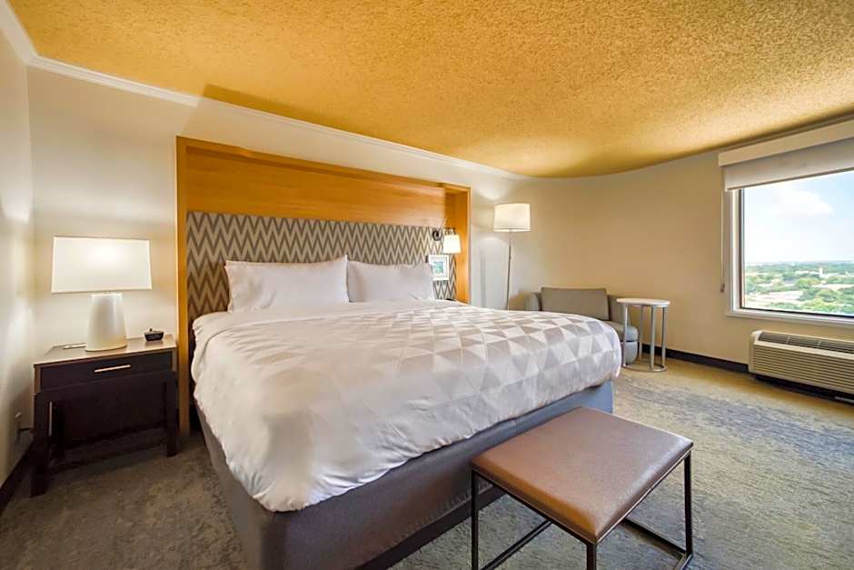 Holiday Inn Mobile-Dwtn/Hist. District By IHG