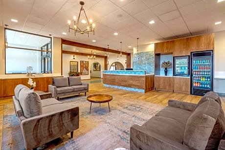 Grand Williston Hotel and Conference Center