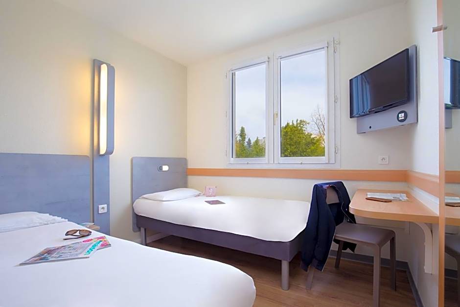 ibis budget Aubagne Paluds Agora