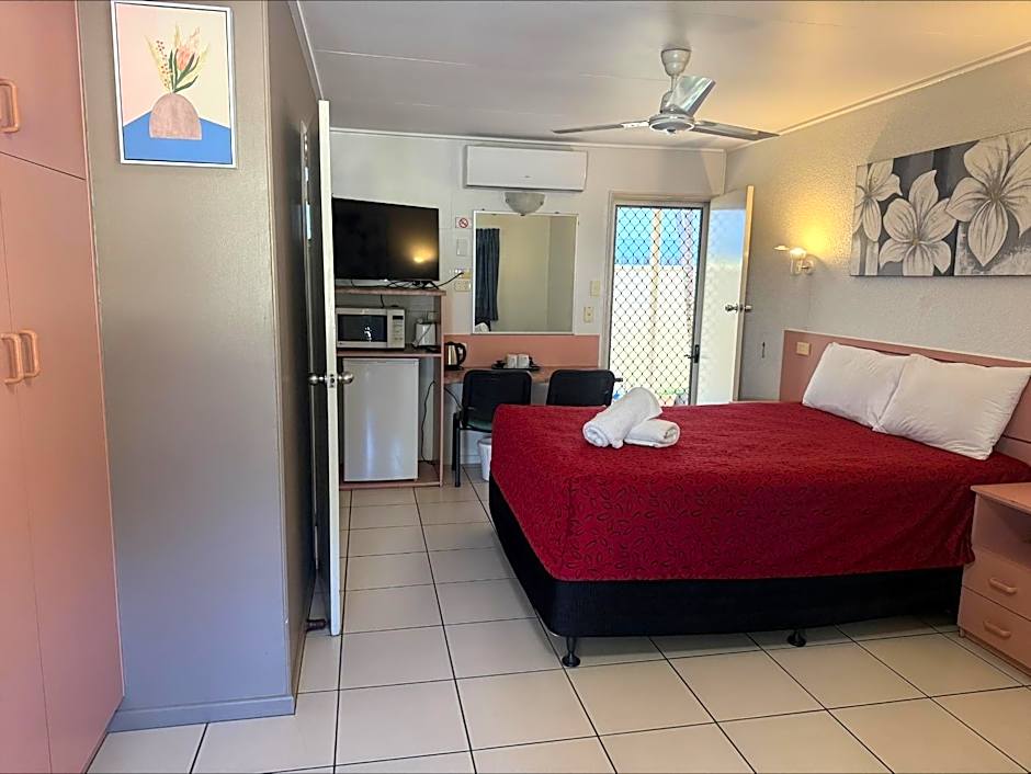 Emerald Highlands Motel