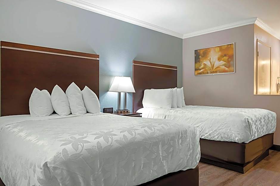 Best Western Courtesy Inn Hotel - Anaheim Resort at the Park