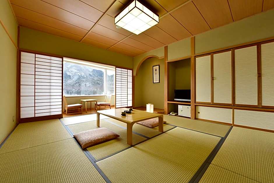 Harunako Onsen Yusuge