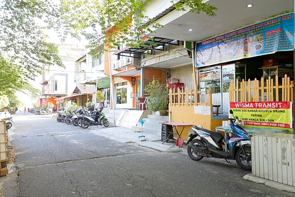 SPOT ON 92492 Pelita Satu