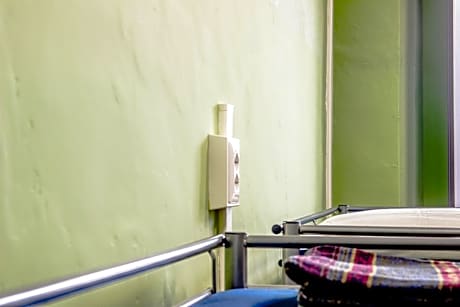 Bed in 10-Bed Mixed Dormitory Room