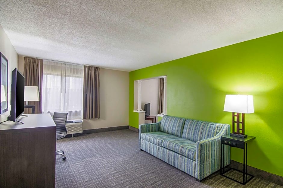 Quality Inn near University of Mobile