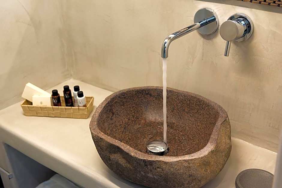 Emerald Collection Suites