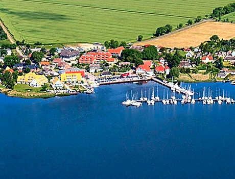 Hotel- & Ferienanlage Kapitäns-Häuser Breege