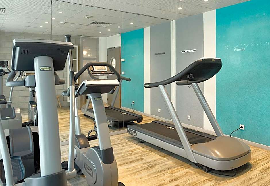 B&B HOTEL Velizy Est