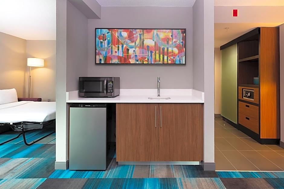 Aloft Columbia Harbison