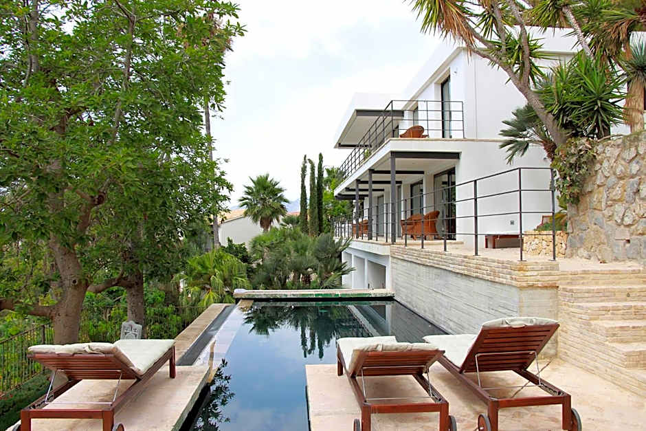 El jardin Botánico Villa LUZ