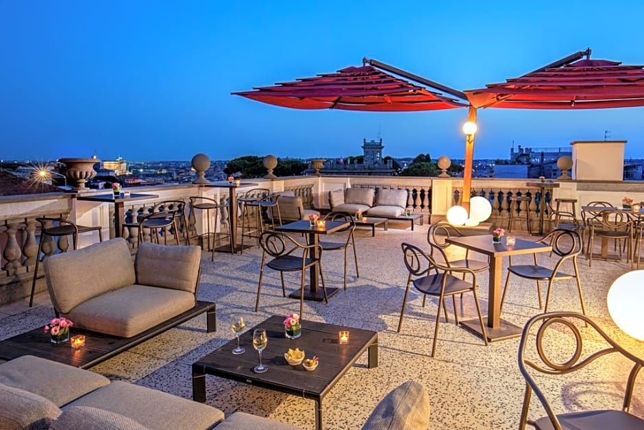 Hotel Savoy