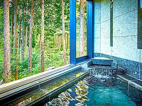 Luxury Hotel Kazenokaori MORI Premier