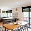 Dolphin Lodge Albany - Self Contained Apartments at Middleton Beach