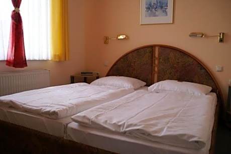 Double Room - Disability Access