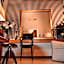 De La Pace- Sure Hotel Collection by Best Western