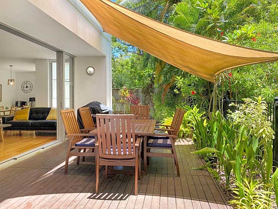 Maggies Beachfront Apartment 9