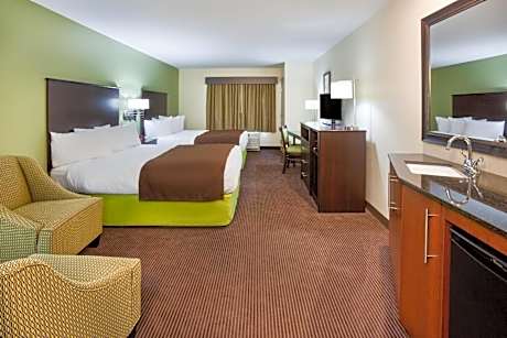 Deluxe Queen Room with Two Queen Beds - Non-Smoking