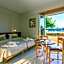 Danelis Studios & Apartments