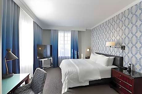 Executive Room, 1 King Bed