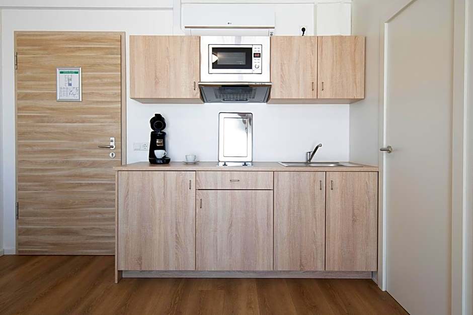 Smart & Stay Aparthotel Saarlouis Lisdorf - Self-Check-In - Free Parking