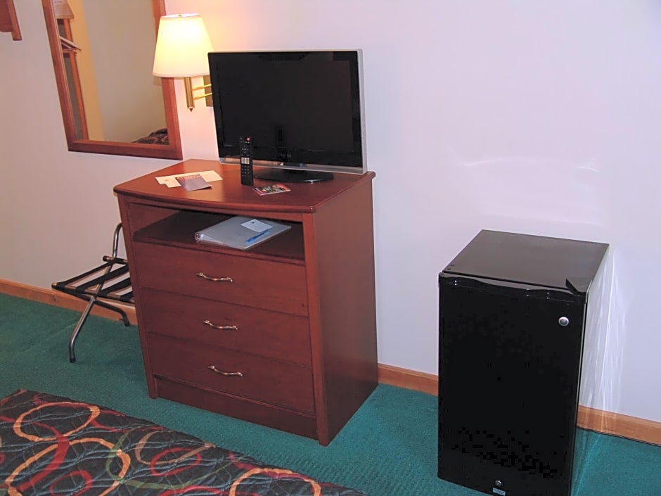 Super 8 by Wyndham Branson - Shepherd of the Hills Exwy