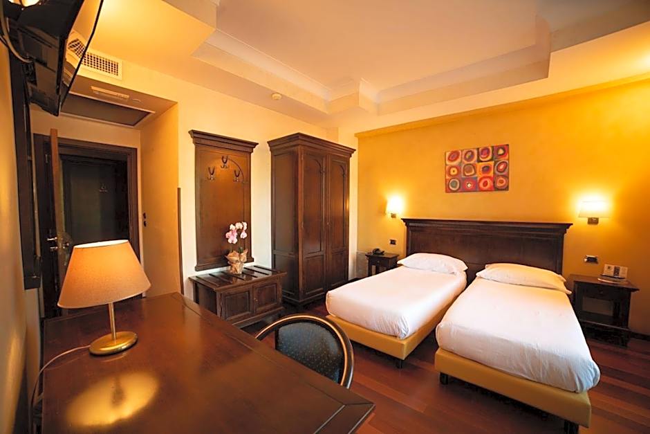 Hotel Teocrito