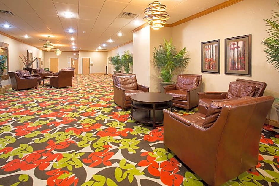 Holiday Inn Express Hotel & Suites Lexington By IHG