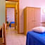 Hotel Residence Ulivi E Palme