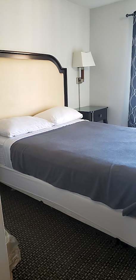 Niagara Falls Courtside Inn
