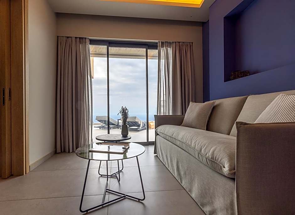 Anadeo Villas & Suites