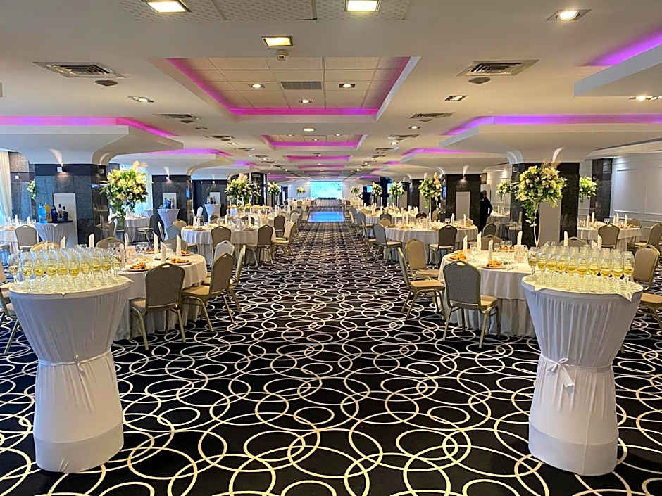 Business Hotel Conference Center & Spa