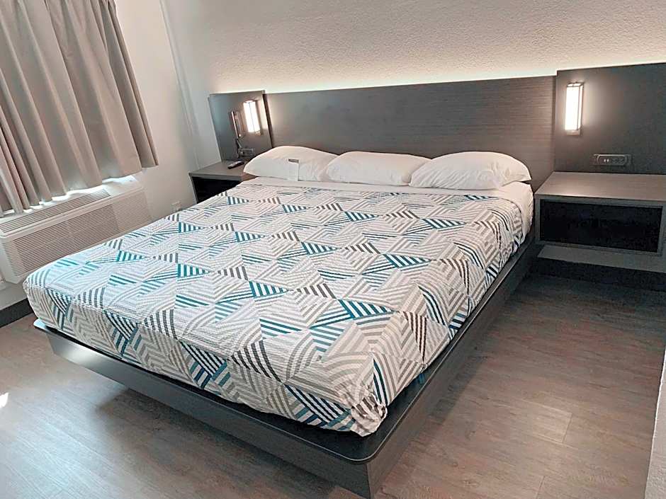 Motel 6-Amarillo, TX - Airport