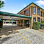 A Raceview Motor Inn