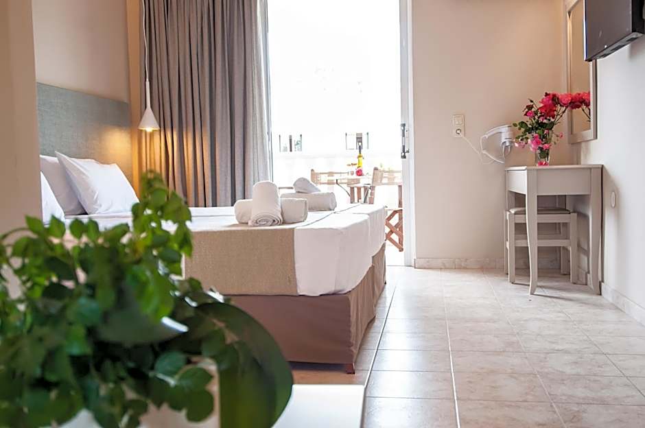 Ilios Hotel, Adults Only