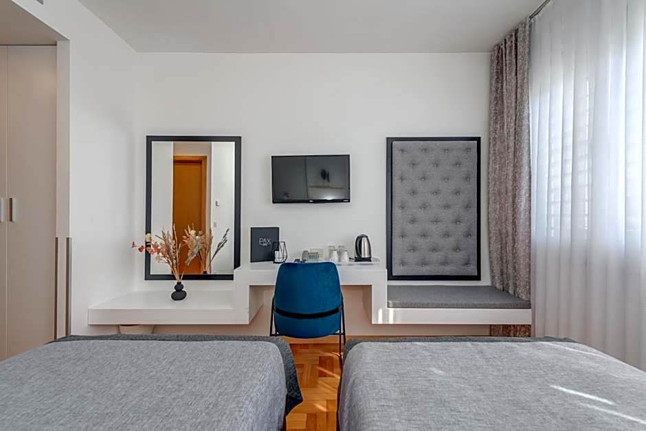 Hotel Pax