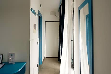 Deluxe Double Room with Balcony and Sea View