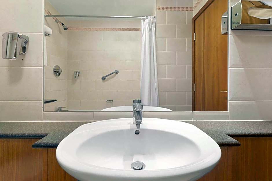 Savera Hotel South Ruislip