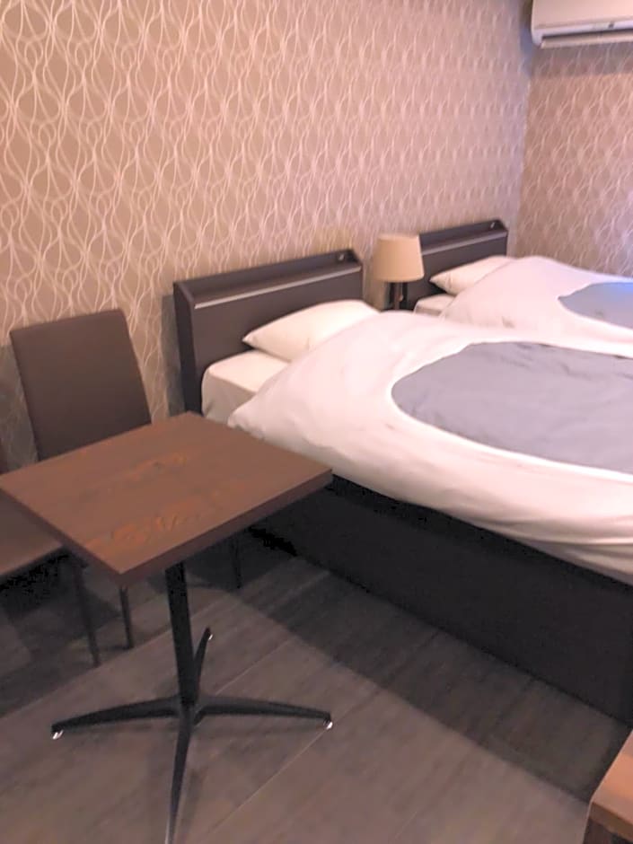 Hatoya Hotel