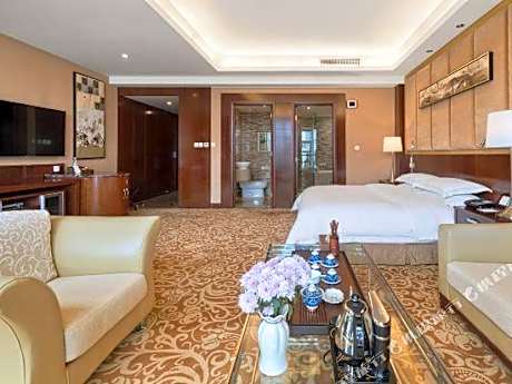 Minjiang Donghu Hotel