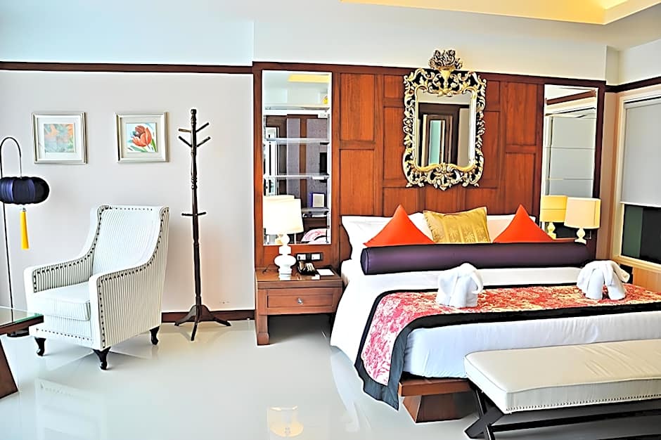 The Par Phuket