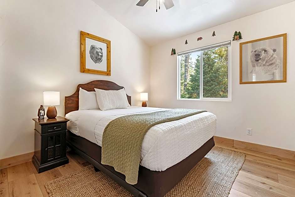 Duck Creek Village Inn