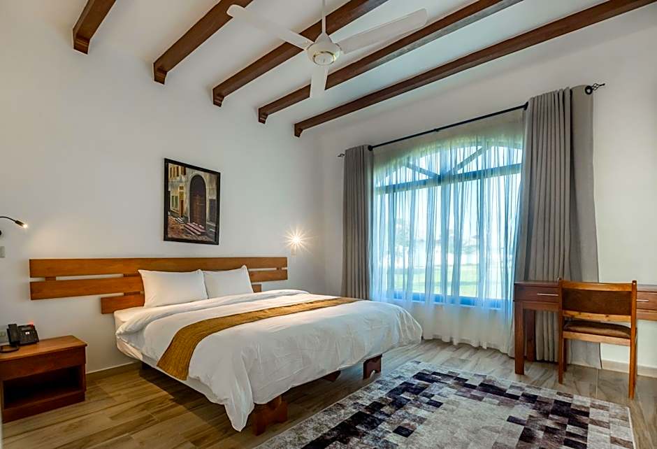 Aya Sophia Villa Garden Hotel