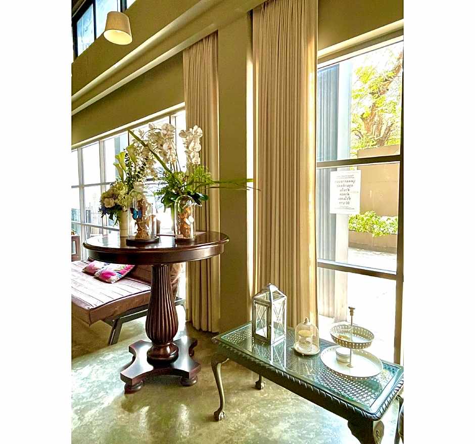 Collection O The Spades Hostel