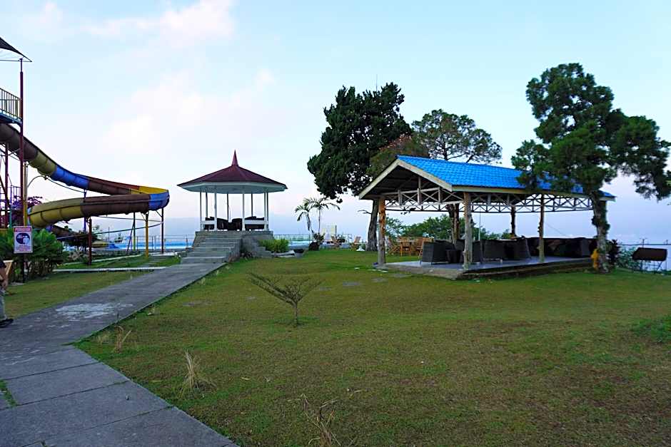 Hotel Patra Parapat