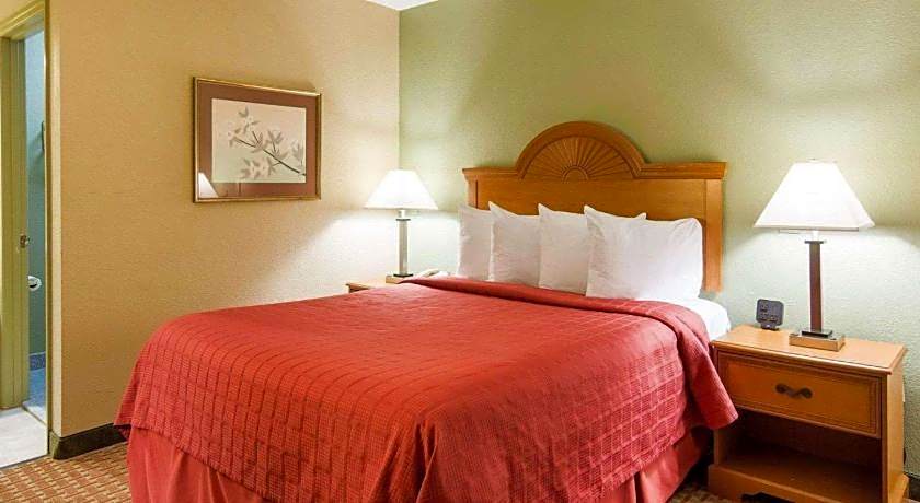 Quality Inn South Hill I-85